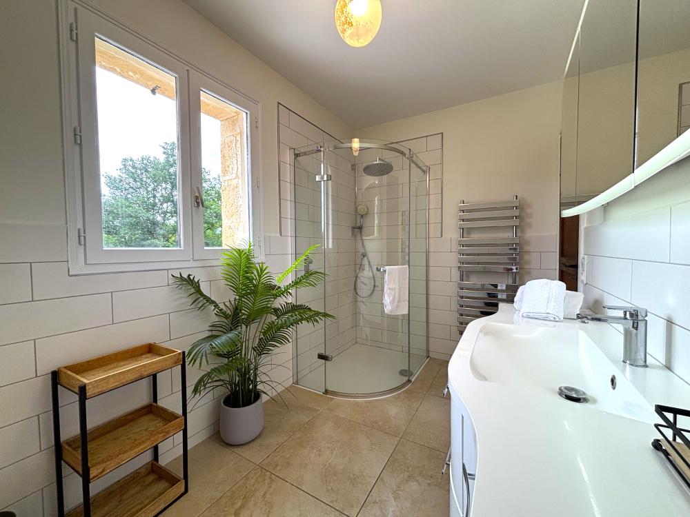 The family bathroom at first floor