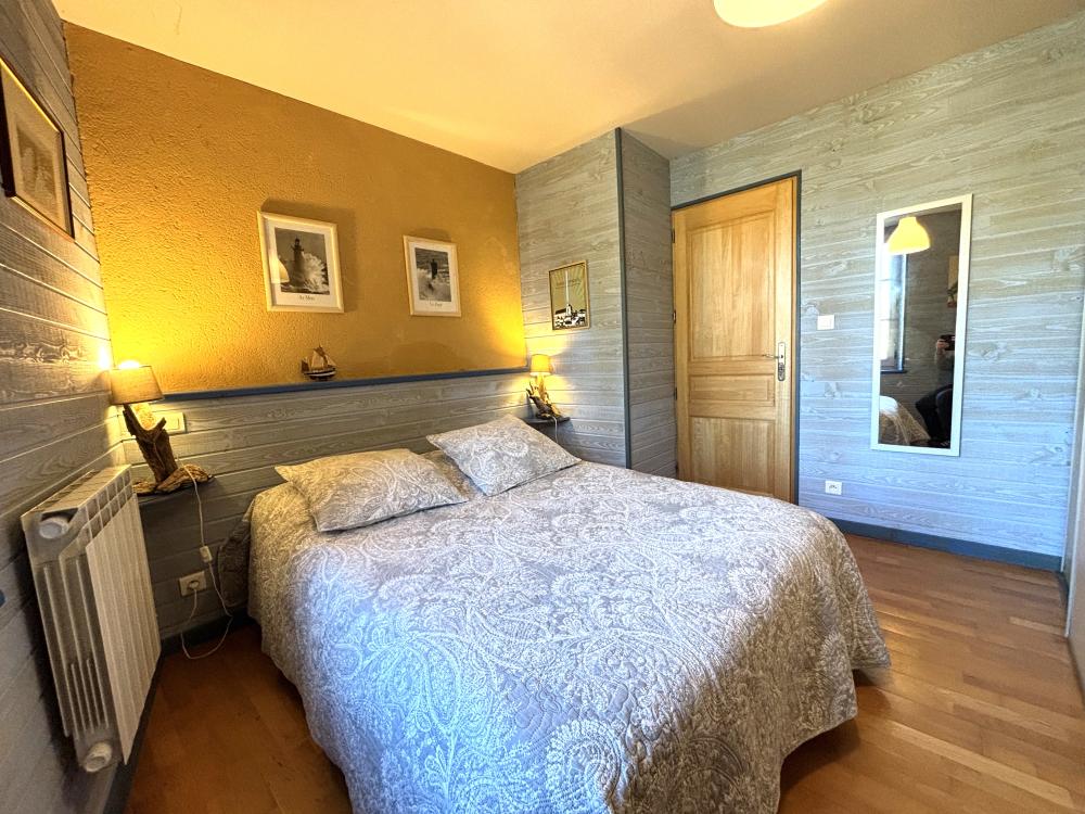 the bedroom on the groundfloor 