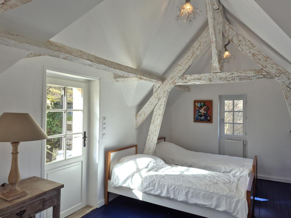 twin bedroom on the 2nd floor