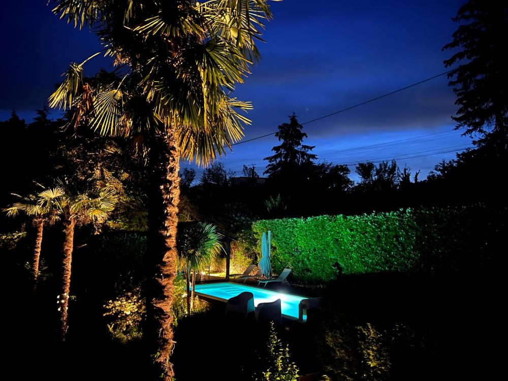Enjoy the pool at night! 