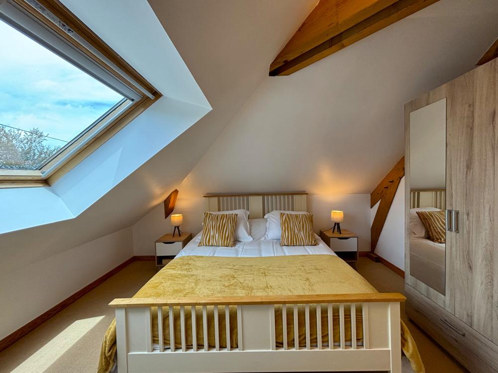 The bedroom Place des Oies at 1st floor 