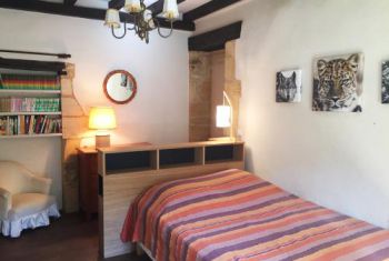 the adjacent double bedroom 