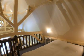 Le Couleyrie : the double bedroom at mezzane level 