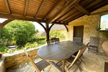 The House : the covered terace 