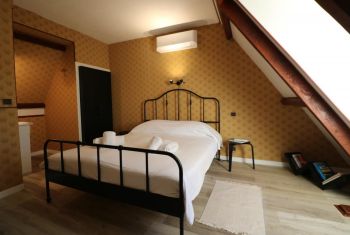 the fourth and last double bedroom at 1st floor 