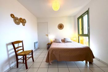 The double bedroom at 1st fllor 