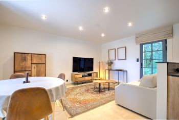 Dar Diaf - The light and bright lounge 