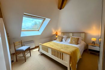 The bedroom Place des Oies at 1st floor 