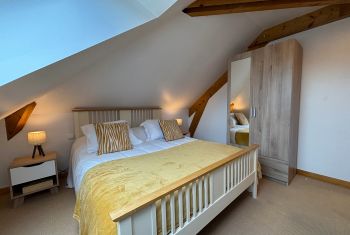 The bedroom Place des Oies at 1st floor 
